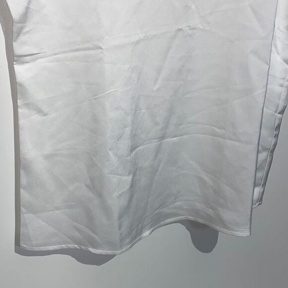 Nordstrom Halogen Women's Sleeveless Open Side Round Neck Satin Top White Size M - Picture 3 of 10